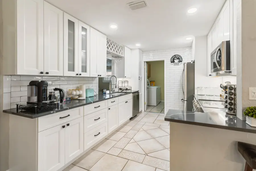 2258 Palmetto Road, West Palm Beach, FL 33406 - #3