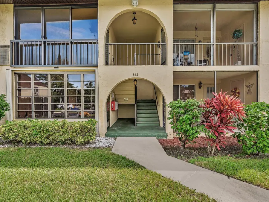 342 Pine Ridge Circle #D-2, Greenacres, FL 33463 - #3