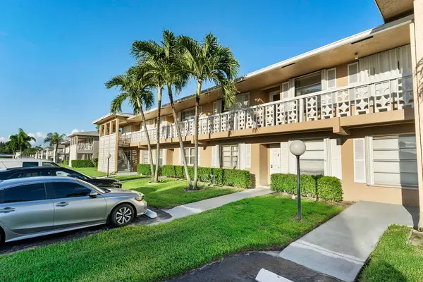 1050 Citrus #202, Delray Beach, FL 33445