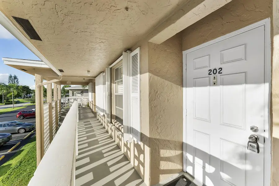 1050 Citrus #202, Delray Beach, FL 33445 - #2