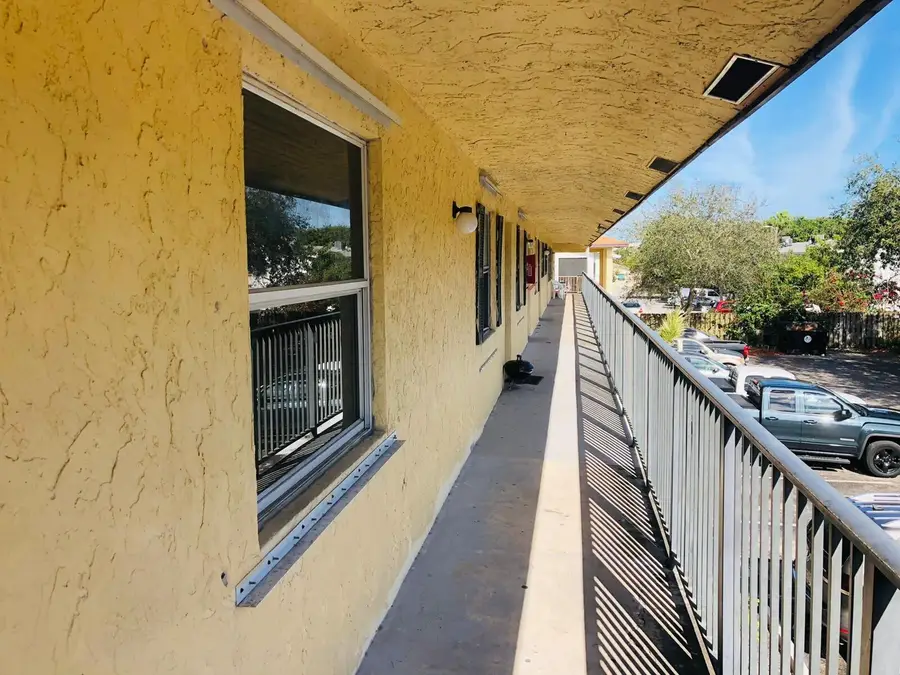 1740 2nd Avenue #202, Lake Worth Beach, FL 33460 - #3