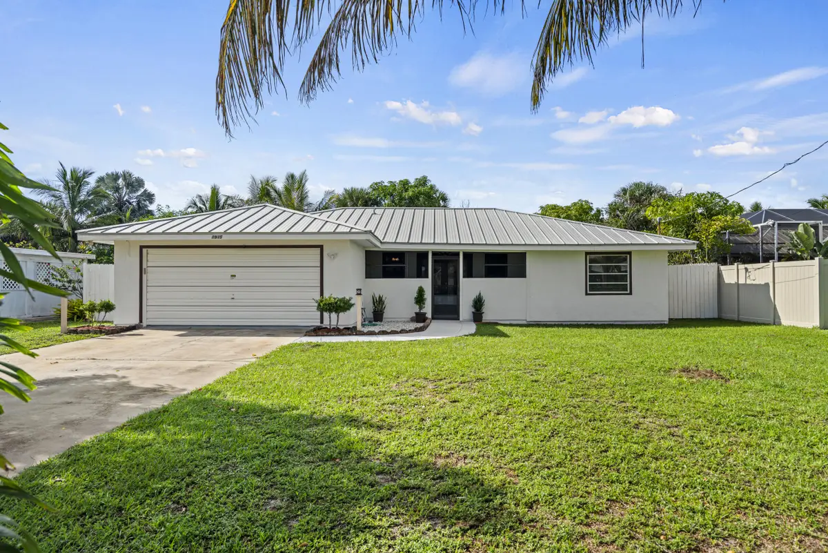 1915 Eucalyptus Avenue, Fort Pierce, FL 34949 - #1