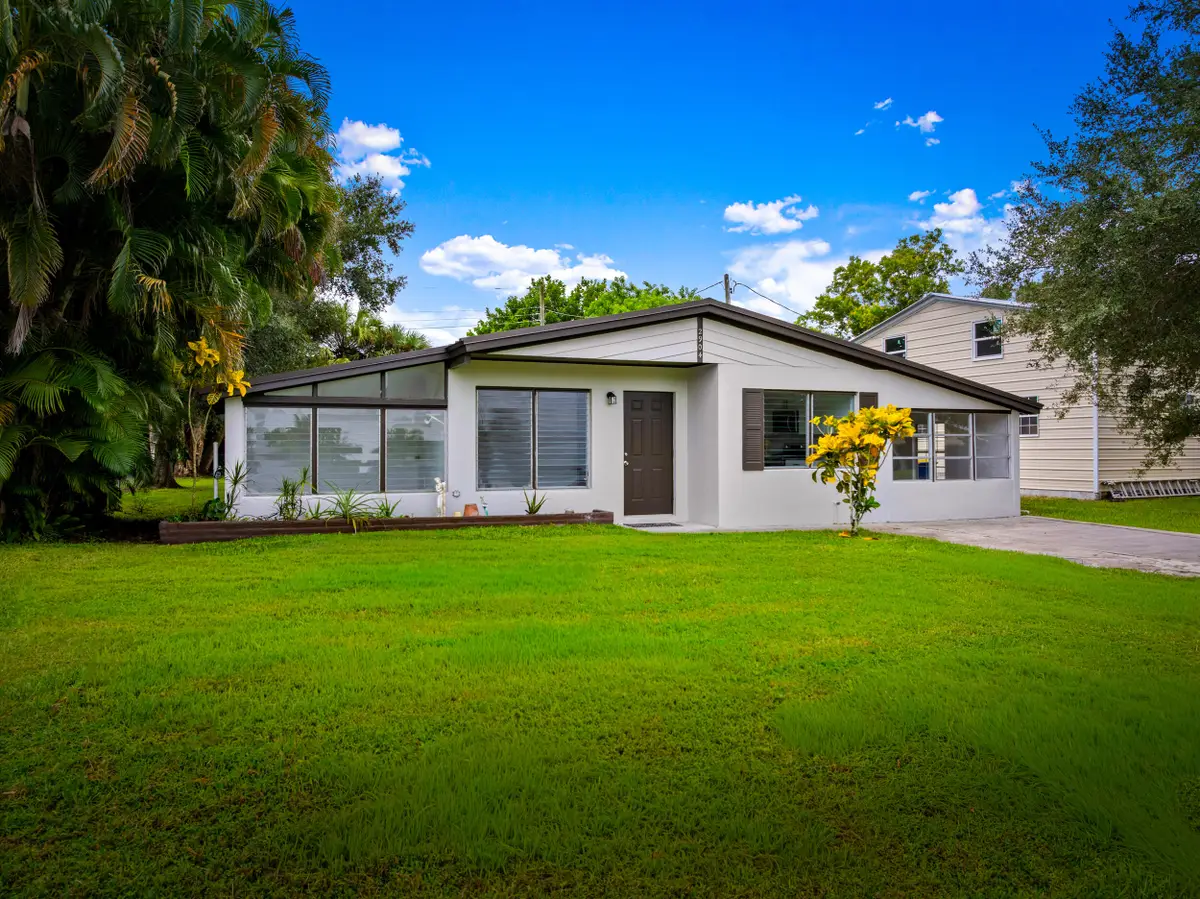 2904 SE Bamboo Street, Stuart, FL 34997 - #1