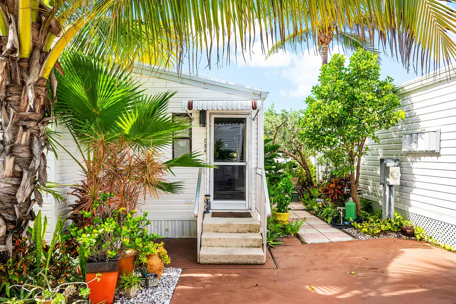 4 East Cedar Drive #Cd, Briny Breezes, FL 33435 - #2