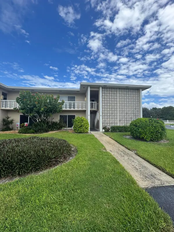 90 South Boulevard #1c, Boynton Beach, FL 33435