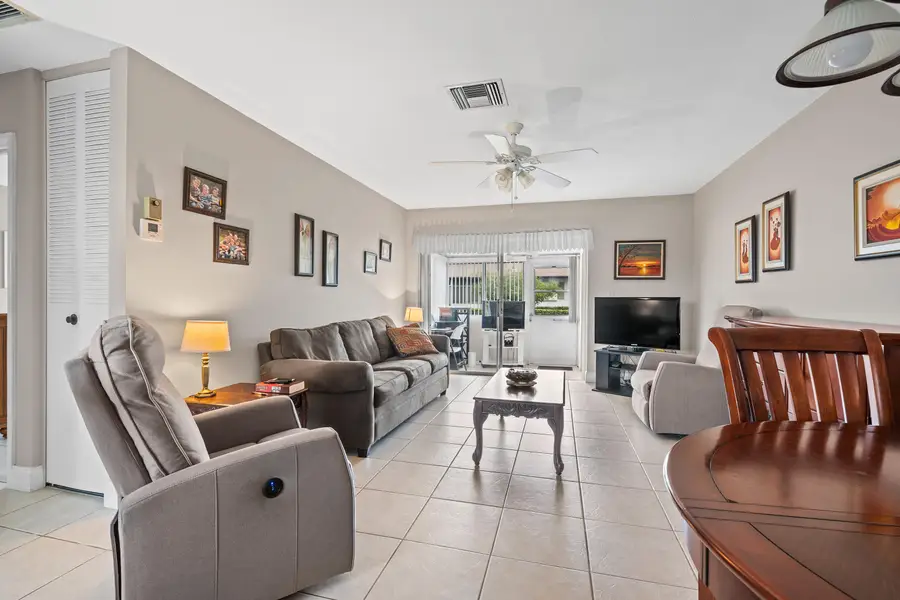 2822 Crosley Drive W #B, West Palm Beach, FL 33415 - #2
