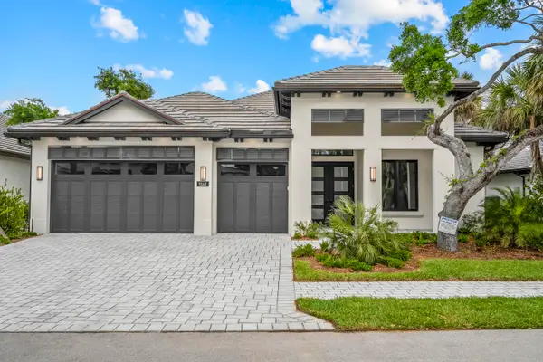 9160 Seaglass Court, Vero Beach, FL 32963