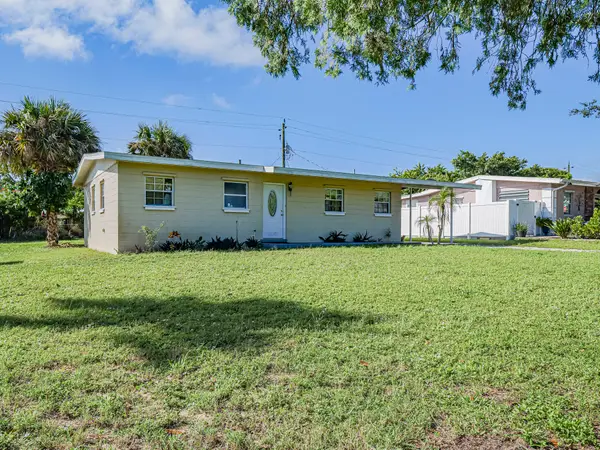 563 4th Place Sw, Vero Beach, FL 32962