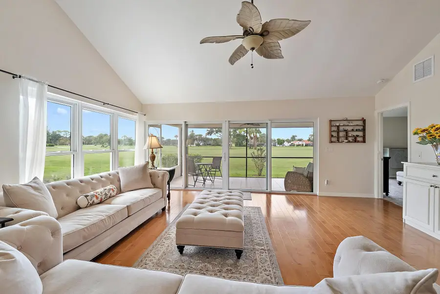 6642 S Pine Court, Palm Beach Gardens, FL 33418 - #3