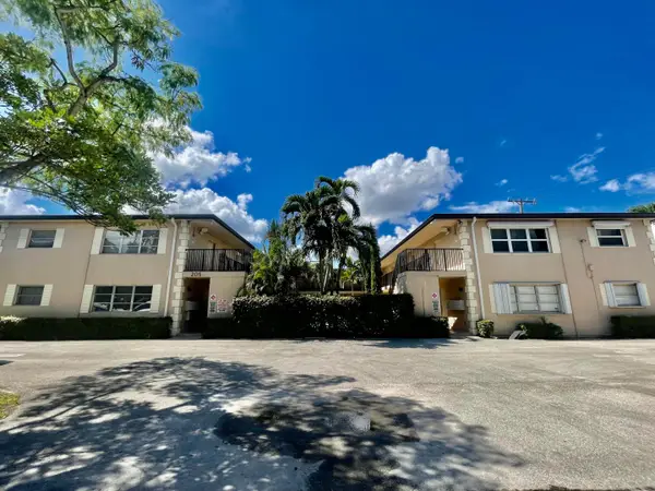 205 NE 3rd Street #110, Boynton Beach, FL 33435