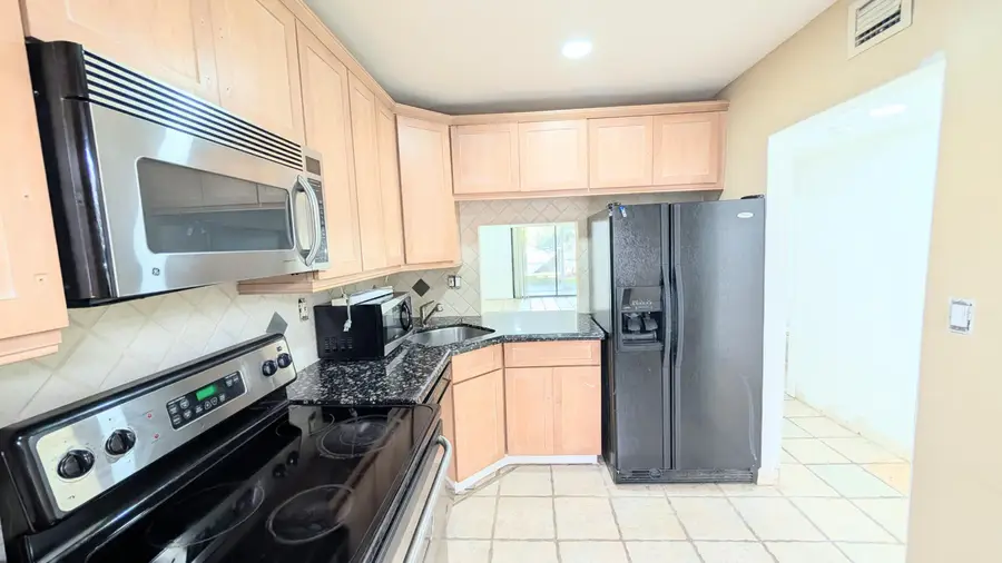 860 SE 6th Avenue #205, Deerfield Beach, FL 33441 - #3