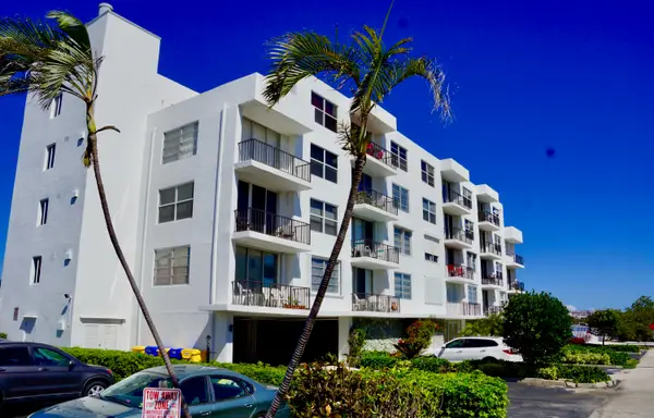 301 Croton Avenue #406, Lantana, FL 33462
