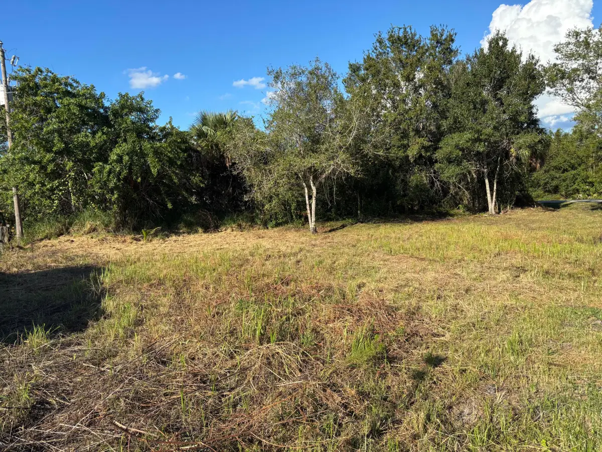 2897 NW 32nd Avenue, Okeechobee, FL 34972 - #1