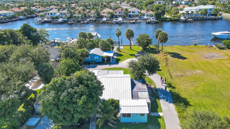 2031 Melody Lane, Palm Beach Gardens, FL 33410 - #3