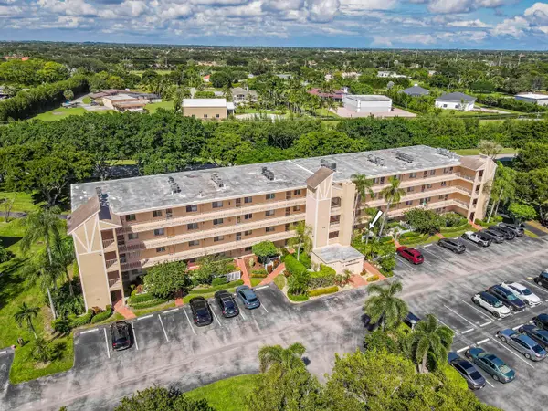 6865 Huntington Lane #105, Delray Beach, FL 33446
