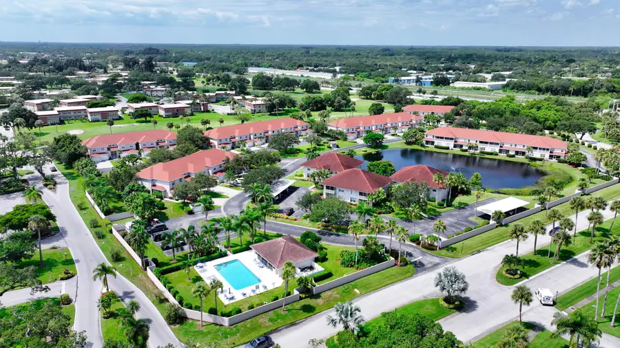 295 Grand Royale Circle #202, Vero Beach, FL 32962 - #2