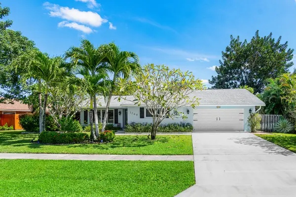1108 Petrel Road, Wellington, FL 33414