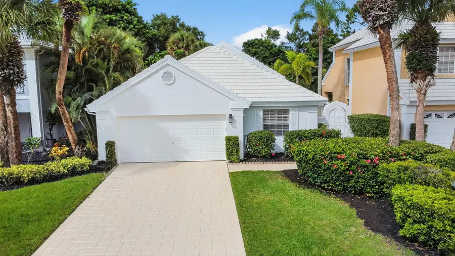 9333 Heathridge Drive, West Palm Beach, FL 33411 - #2