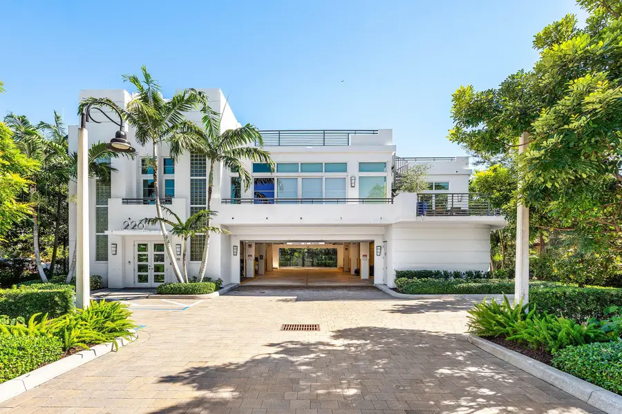 226 Palm Court, Delray Beach, FL 33444 - #2