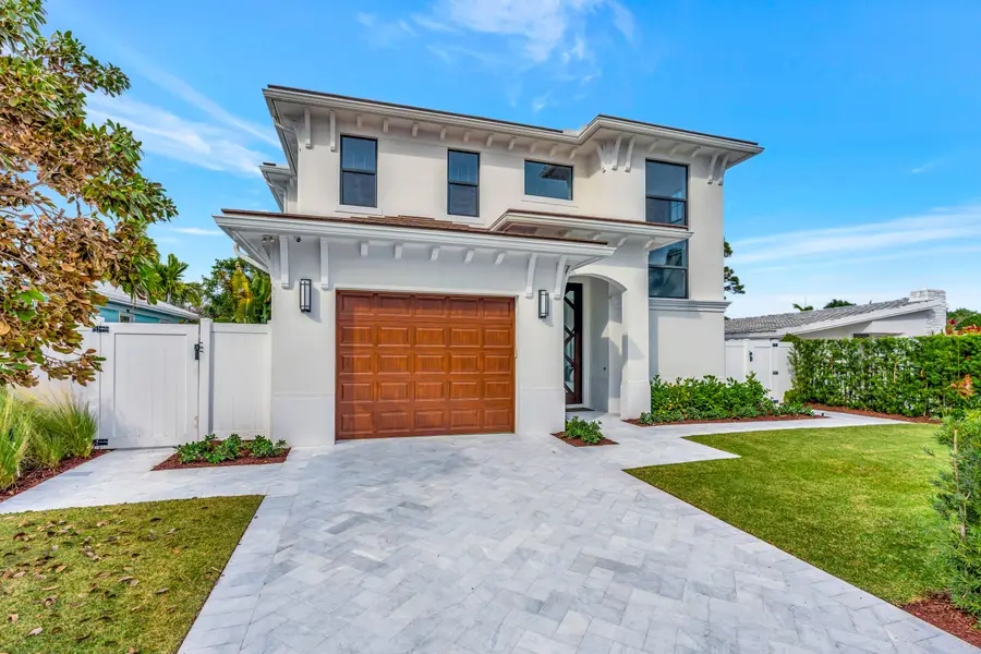 245 Alhambra Place, West Palm Beach, FL 33405 - #2