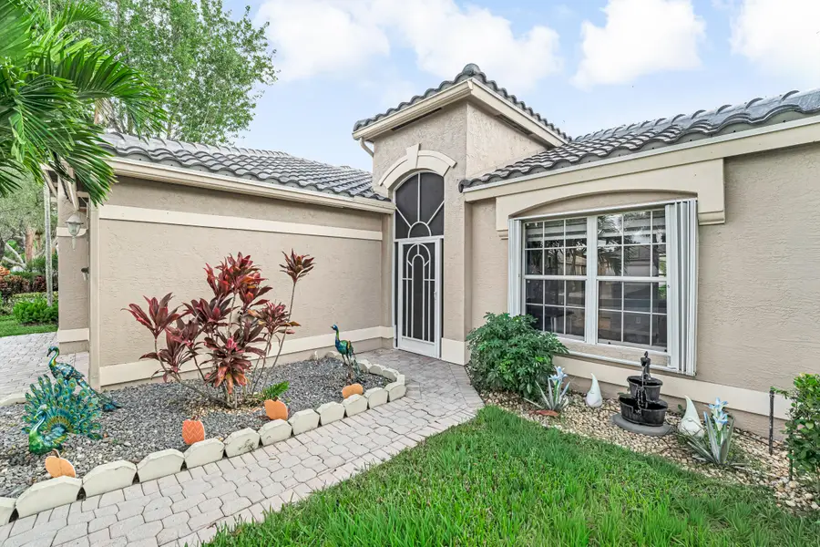 9799 Crescent View Drive S, Boynton Beach, FL 33437 - #2