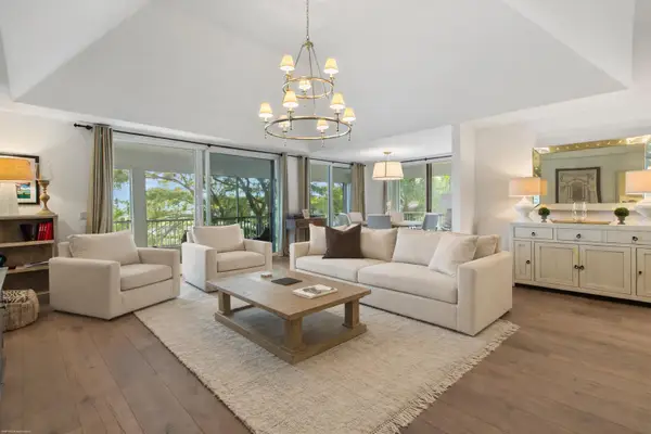 11815 Pebblewood Drive, Wellington, FL 33414