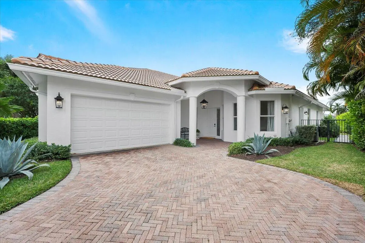 2951 Twin Oaks Way, Wellington, FL 33414 - #1
