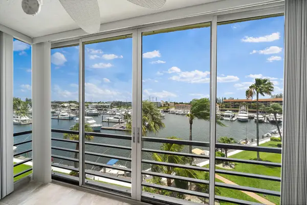 29 Yacht Club Drive #407, North Palm Beach, FL 33408