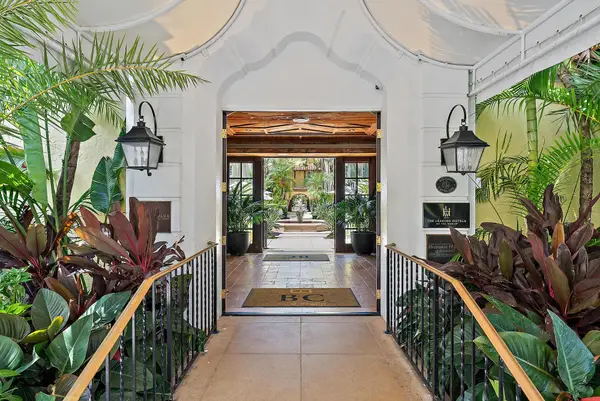 301 Australian Avenue #301, Palm Beach, FL 33480
