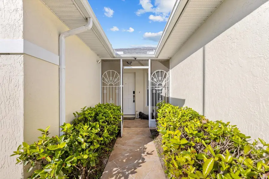 6202 Alexandria Circle, Fort Pierce, FL 34982 - #3