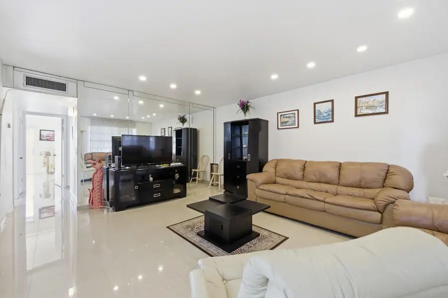 321 Piedmont G, Delray Beach, FL 33484 - #3