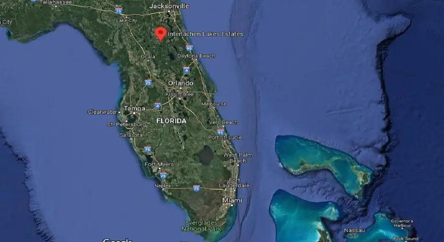 208 Garrison Avenue, Georgetown, FL 32139 - #2