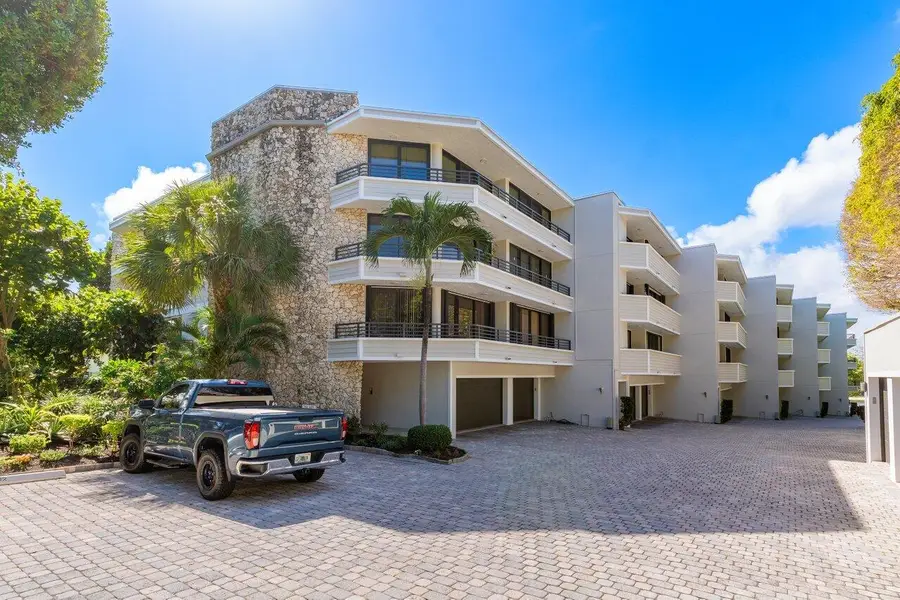 1170 Hillsboro Mile #302, Hillsboro Beach, FL 33062 - #2