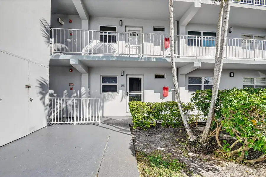 2400 NE 1st Lane #102, Boynton Beach, FL 33435 - #2