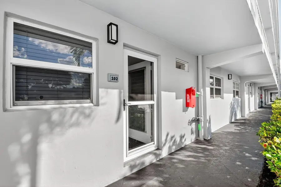 2400 NE 1st Lane #102, Boynton Beach, FL 33435 - #3