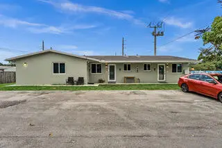 2747 Griffin Road #1-3, Fort Lauderdale, FL 33312