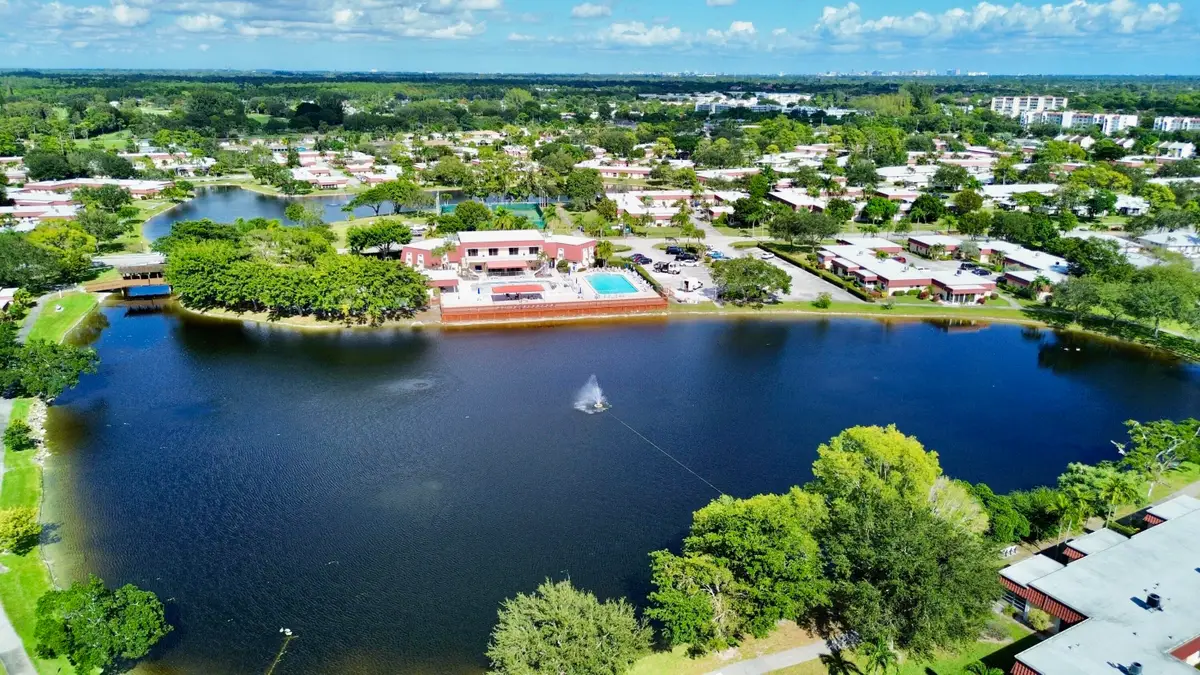 170 Amherst Lane, Lake Worth, FL 33467 - #1
