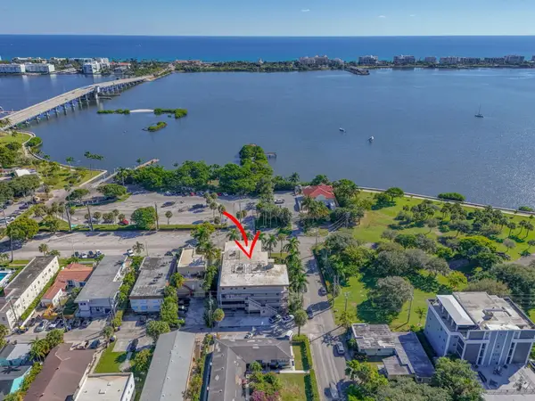 129 S Golfview Road #7, ,, FL 33460