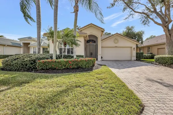 8929 First Tee Road, Port St Lucie, FL 34986