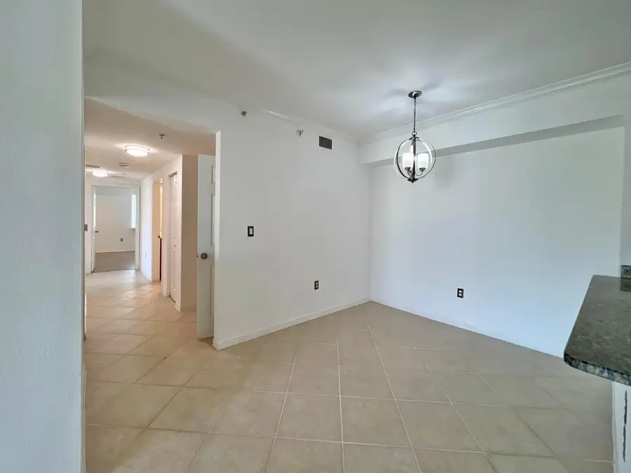 6450 Emerald Dunes Drive #301, West Palm Beach, FL 33411 - #3
