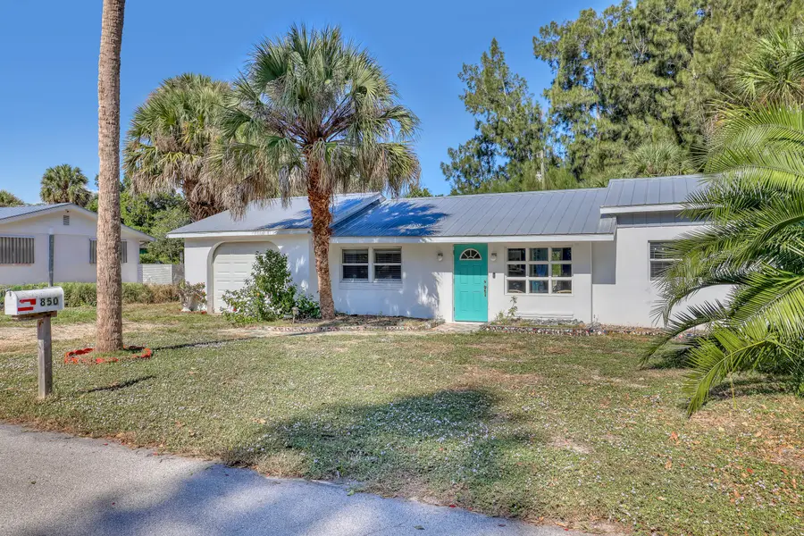 850 5th Place, Vero Beach, FL 32962 - #3