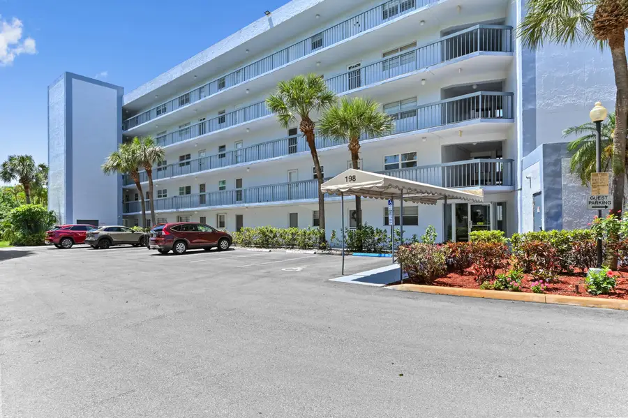 198 NW 67th Street #207, Boca Raton, FL 33487 - #2
