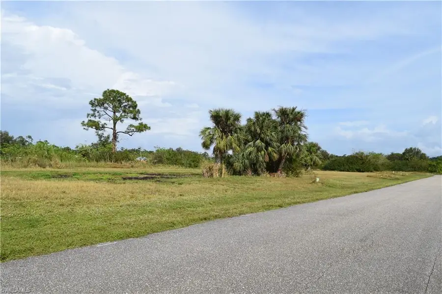 2137 NE 27th Street, Cape Coral, FL 33909 - #3