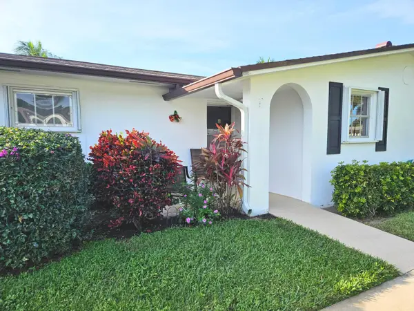 2920 Crosley Drive E #B, West Palm Beach, FL 33415