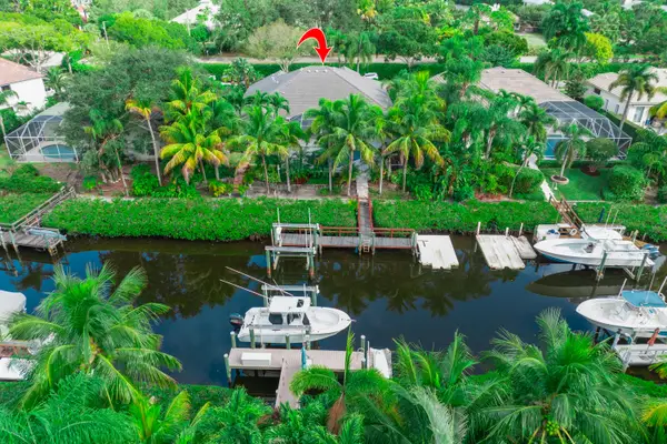 19850 Loxahatchee Pointe Drive, Jupiter, FL 33458