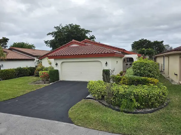 5665 Lakeview Mews Drive, Boynton Beach, FL 33437