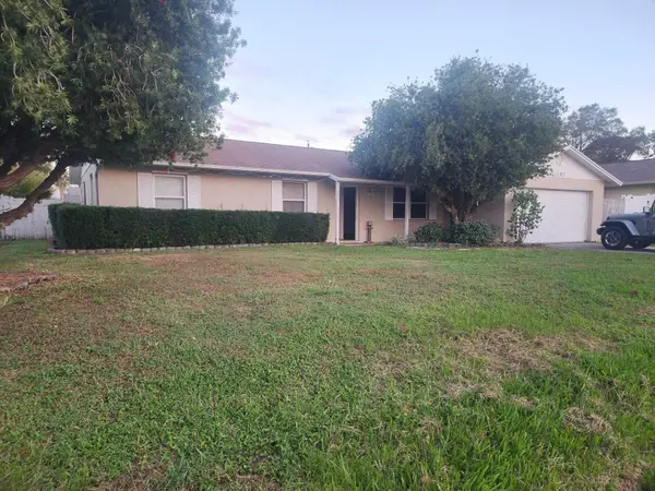 1197 SW Heather Street, Port St Lucie, FL 34953