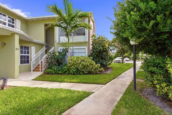 12030 Alternate A1a #A4, Palm Beach Gardens, FL 33410