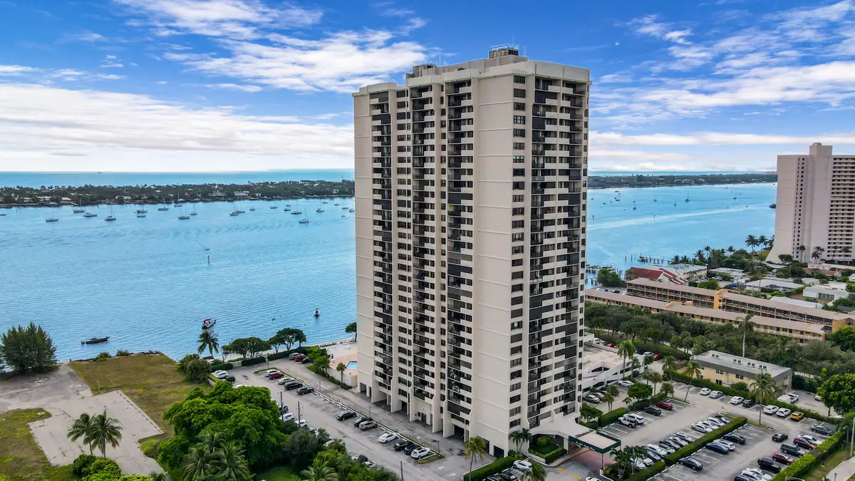 5600 N Flagler Drive #401, West Palm Beach, FL 33407 - #1