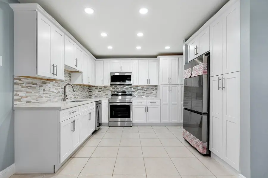 1740 NW 19th Terrace #204, Delray Beach, FL 33445 - #3